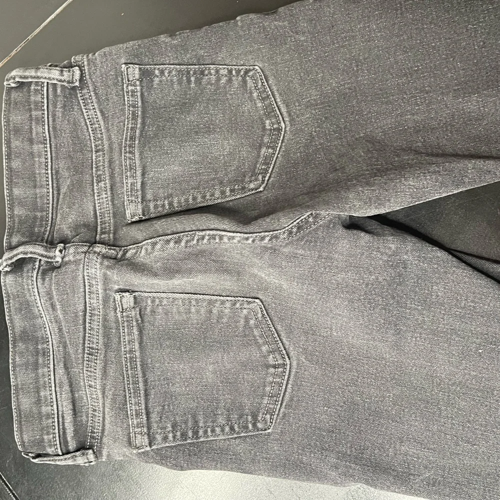 Old Navy Boys Slim Built in Flex adjustable waist Charcoal Jeans